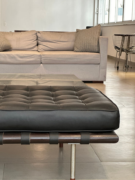 Chaise Couch Barcelona