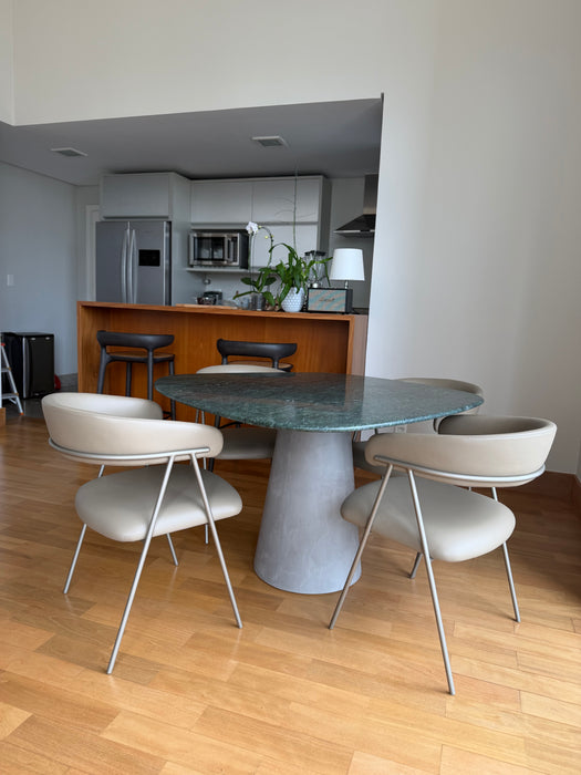Mesa de Jantar "Concrete" - Estúdio Bola
