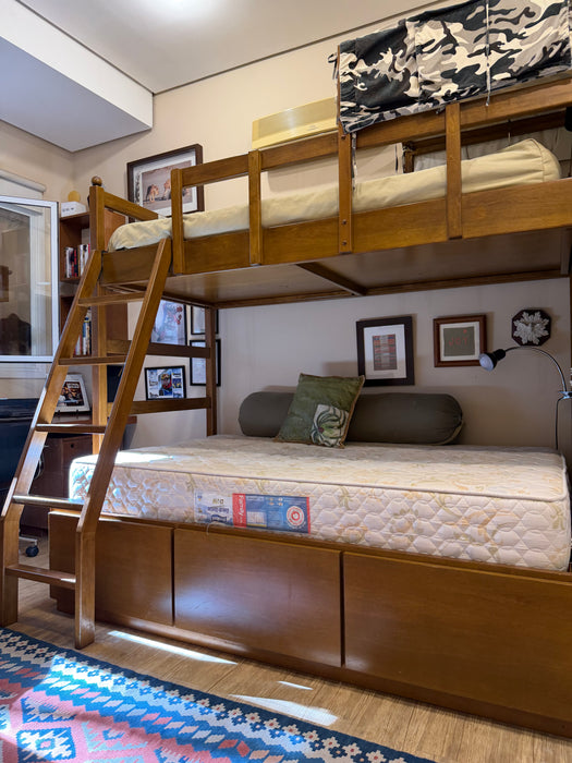 Cama Superior "Colorata" e colchão (sem cama principal) - Casa Pronta
