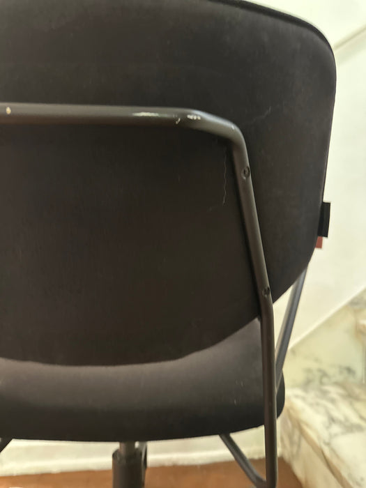 Conjunto com 4 Cadeiras "Serafina" – Fernando Jaeger