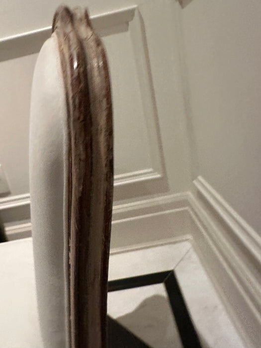 Cadeira Clássica Baixa