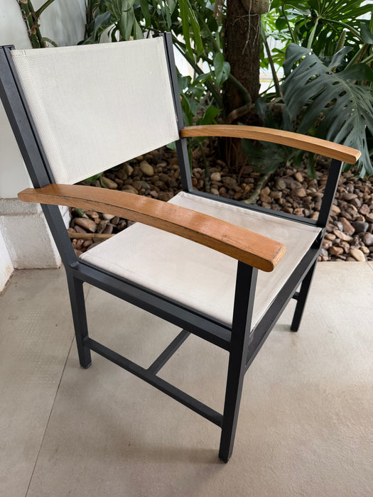 Conjunto de Mesa com 6 Cadeiras - Breton