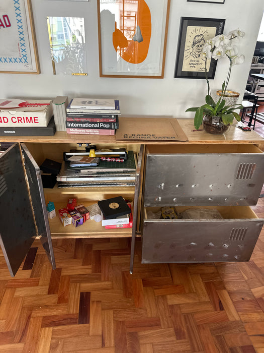 Cômoda Estilo Industrial – Micasa