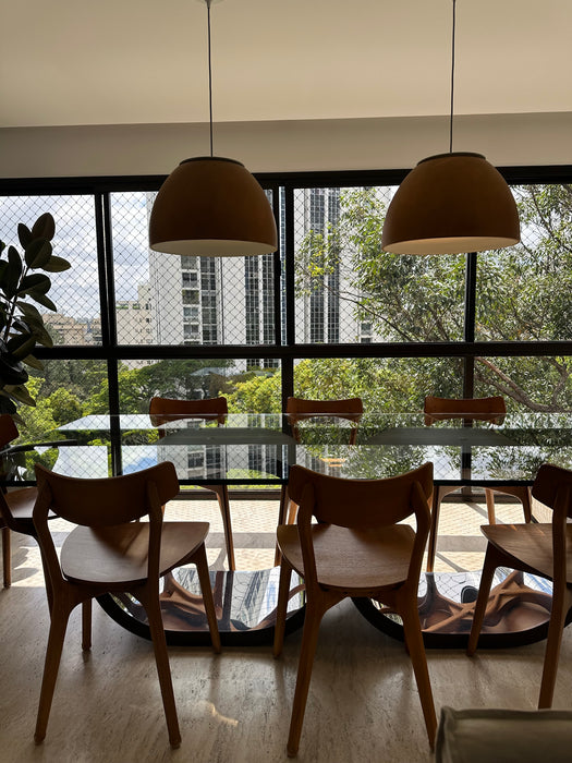 Conjunto com 8 Cadeiras (2 com braços) – Estúdio Bola