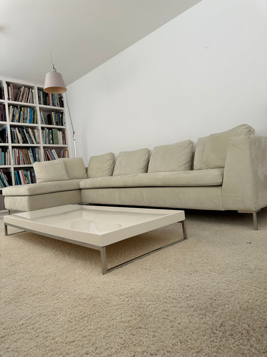 Sofá com Chaise
