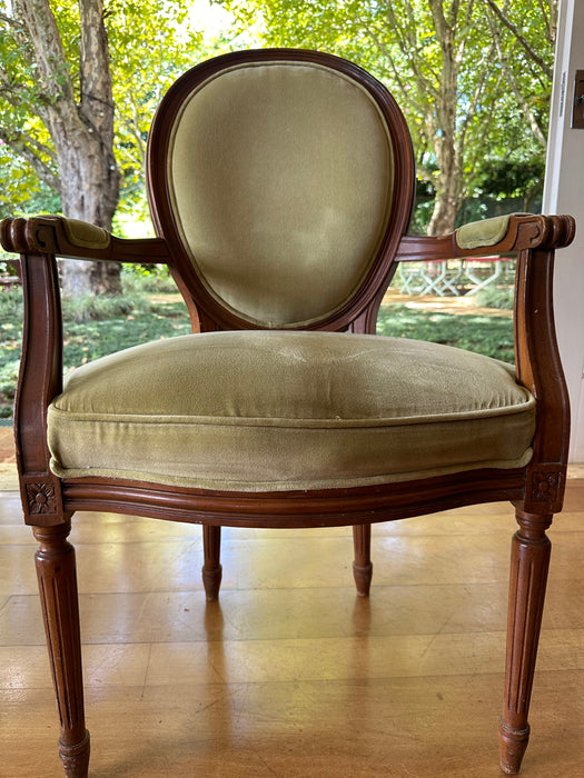 Mesa de Jogos com 5 Cadeiras