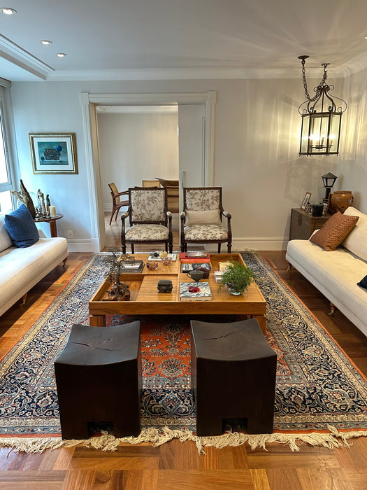 Mesa de Centro "Rosá" - Maria Cândido Machado