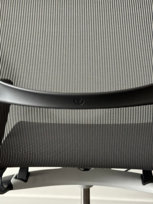Cadeira "Setu" - Herman Miller