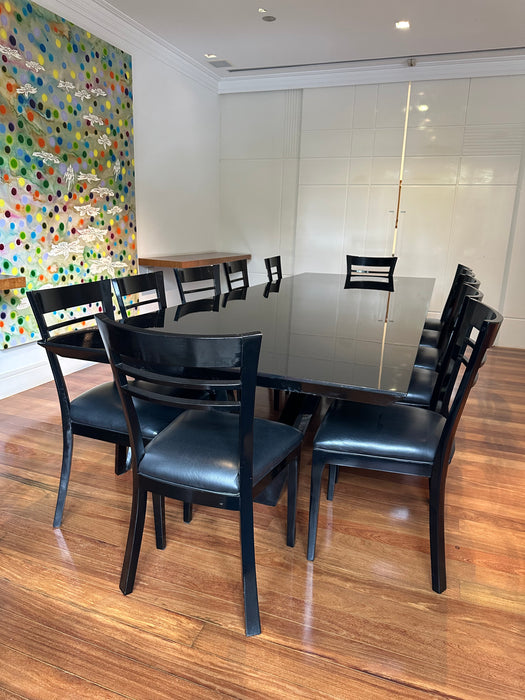 Mesa de Jantar com 12 Cadeiras – Micasa