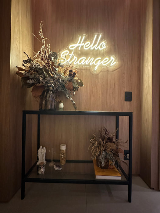 Neon "Hello Stranger"