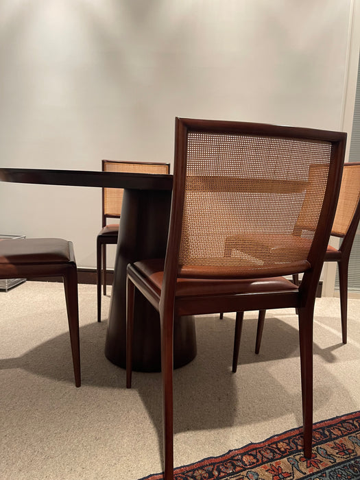 Conjunto com 4 Cadeiras “GB01” (duas com avarias) – Geraldo de Barros para Dpot