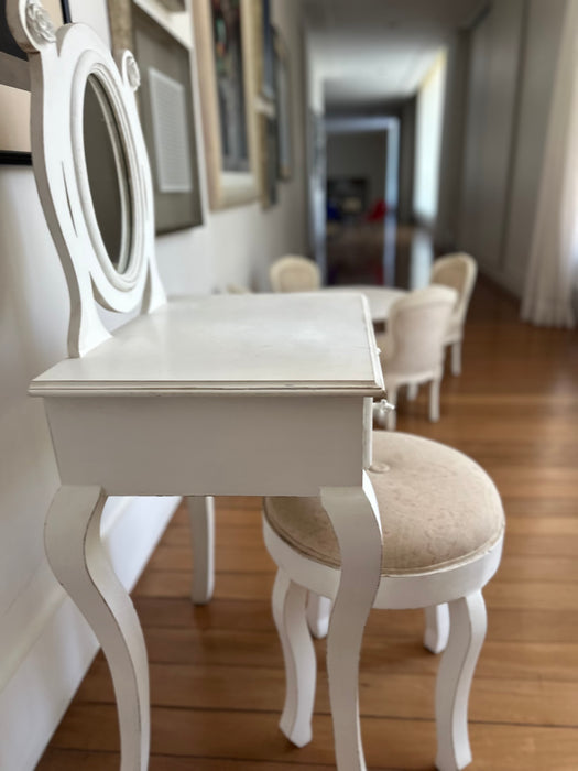 Penteadeira Infantil com Banqueta