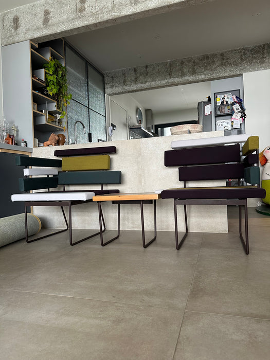 Par de Poltronas "Tiras" com Mesa - ,Ovo