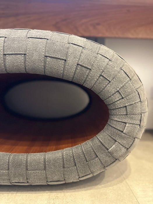 Par de Pufes "Cheig" com Tiras em Lona – Jader Almeida