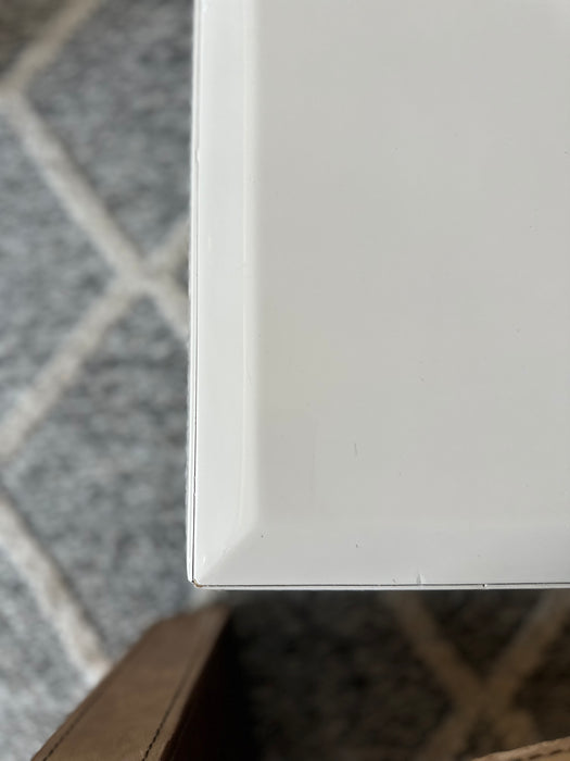 Mesa de Centro em Laca Branca