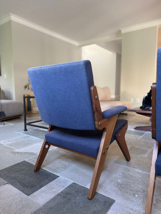 Par de Poltronas Zeca – Zanine Caldas (Reedição)