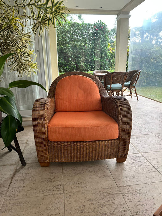 Par de Poltronas em Junco