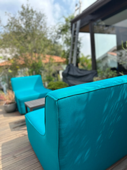 Par de Poltronas Outdoor (com capa de proteção) - Tecido Regatta Sunbrella