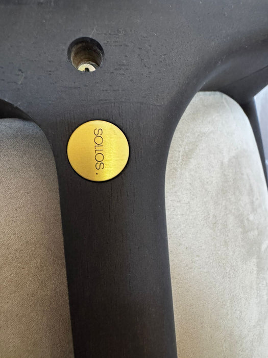 Par de Poltronas "Joy" - Jader Almeida