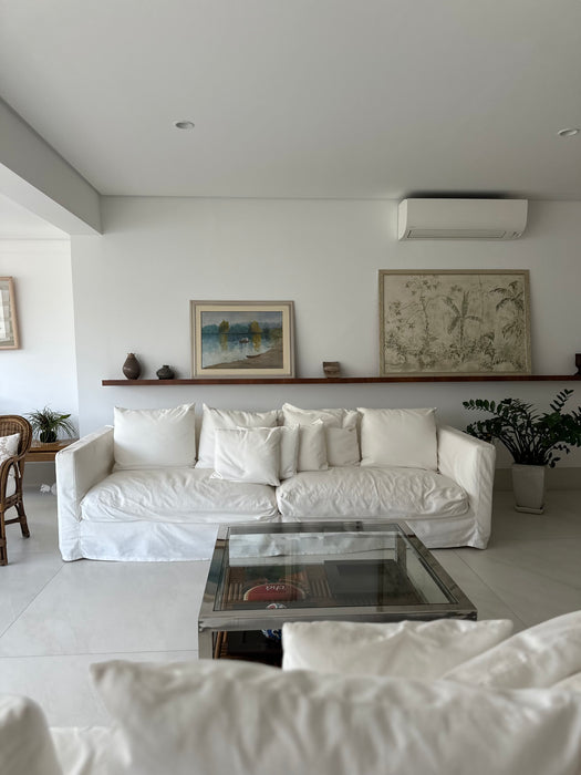 Sofá de 3 Lugares com Capa