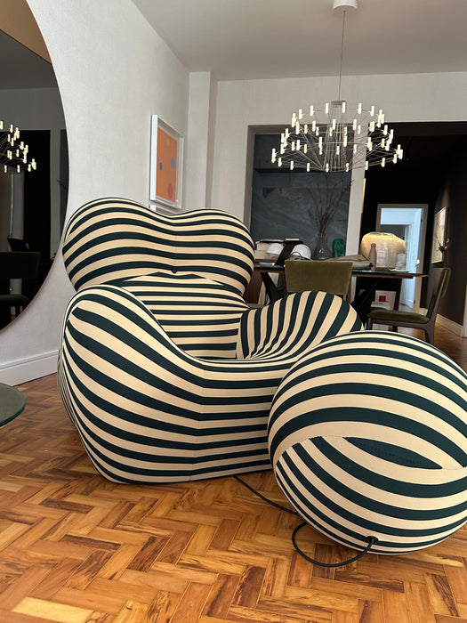 Poltrona “Up” - Gaetano Pesce para B&B Italia