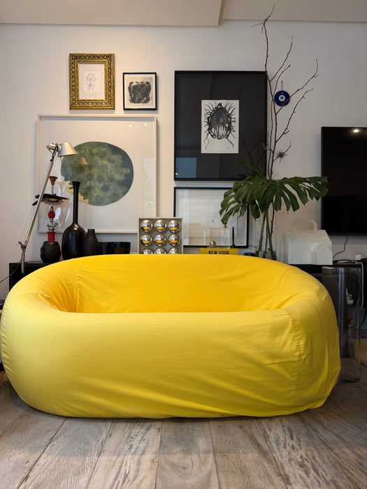 Sofá “Serie UP” Amarelo – Gaetano Pesce para B&B Italia