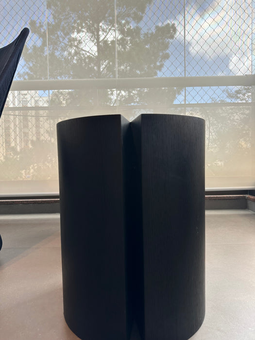 Par de Mesas de Apoio - Érea