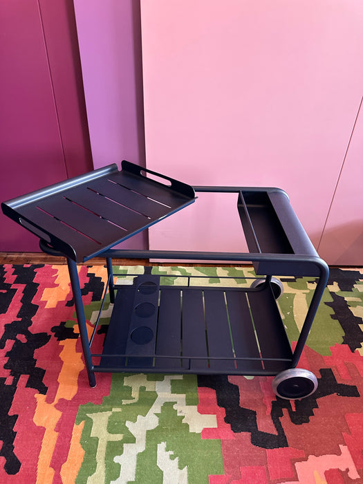 Carrinho Bar "Luxembourg" em Ferro com Bandeja Removível – Frédéric Sofia para Fermob