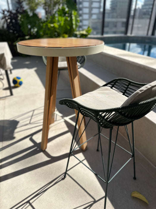 Mesa Bistrô “Cocar” com 2 Banquetas – Líder Interiores