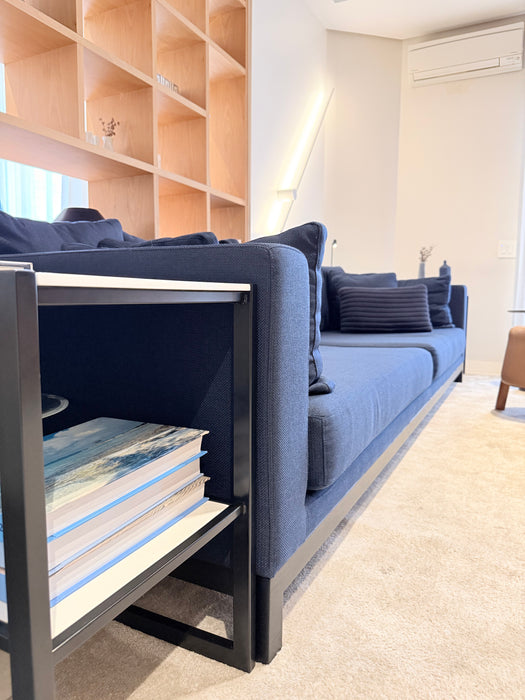 Mesa Lateral “Desk” – Marcelo Ligieri