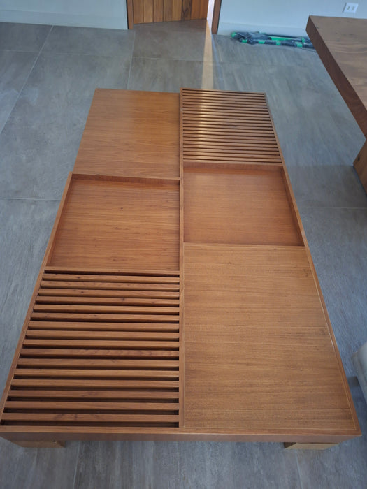 Mesa de Centro "Rosá" – Maria Cândido Machado