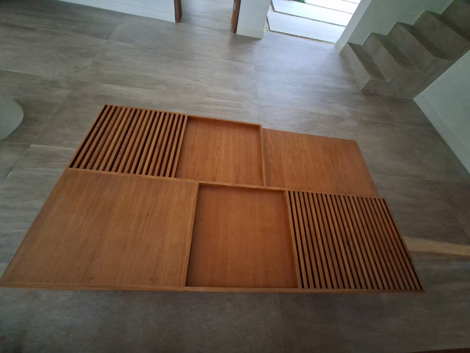 Mesa de Centro "Rosá" – Maria Cândido Machado