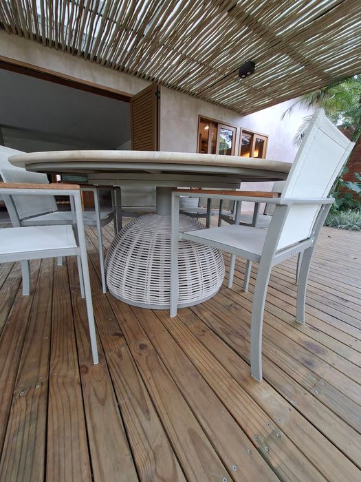 Mesa de Jantar "Outdoor" com Tampo em Pedra - Tidelli