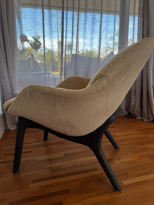 Par de Poltronas "Joy" - Jader Almeida