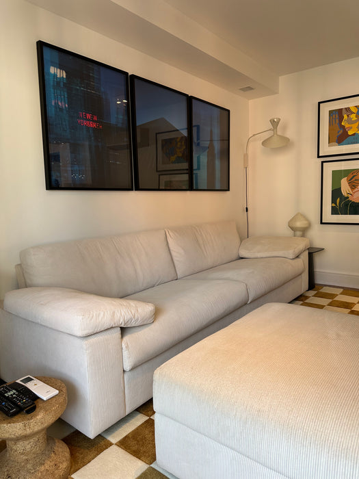 Sofá "Vogue" com Pufe – Micasa