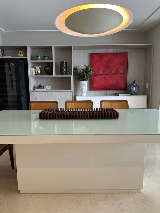 Mesa de Jantar em Laca e Tampo Vidro