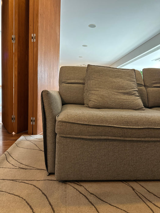 Sofá Retrátil e Reclinável