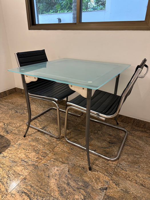 Mesa de 2 Lugares