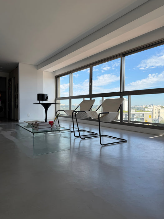 Poltrona "Paulistano" – Paulo Mendes da Rocha para Futon Company