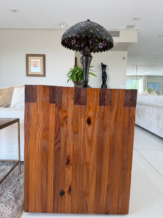 Aparador em Madeira Maciça
