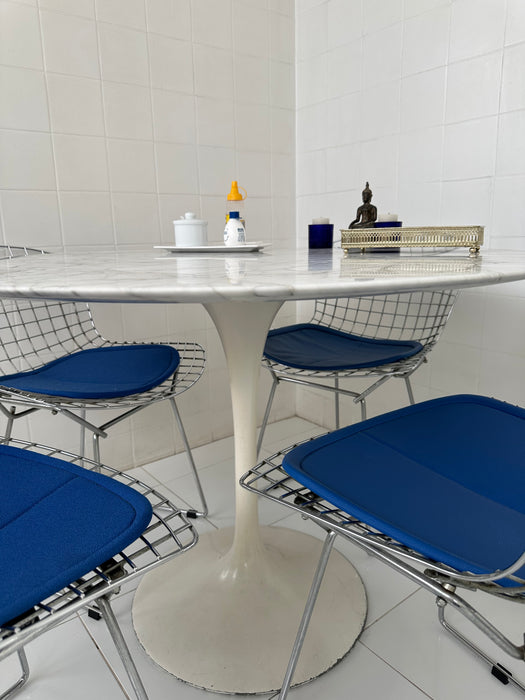 Mesa de Jantar "Saarinen" Redonda