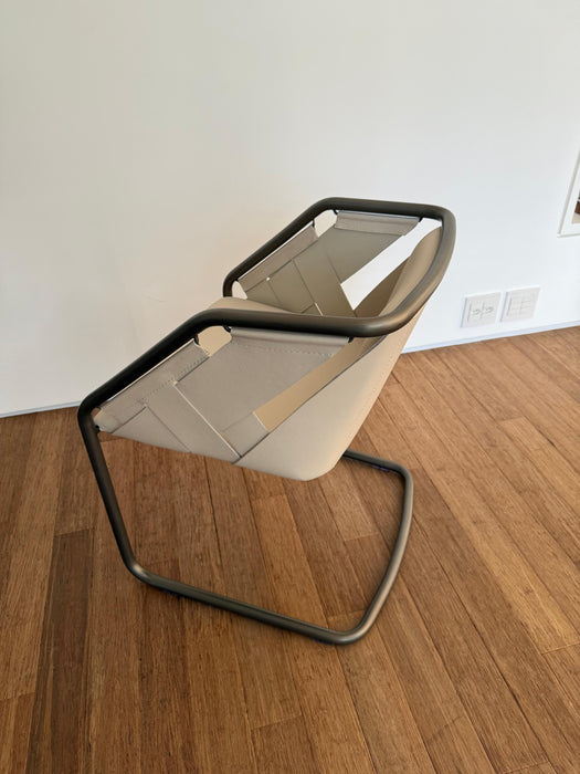 Conjunto de 4 Cadeiras "Mollis" - Doimo