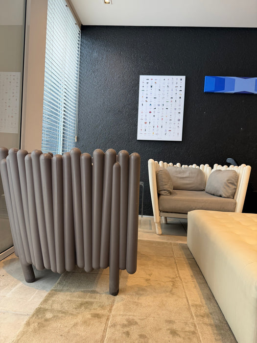 Par de Poltronas “Canisse” Outdoor (duas cores) – Philippe Nigro para Serralunga
