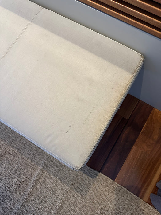 Banco "Hayden" – Artefacto