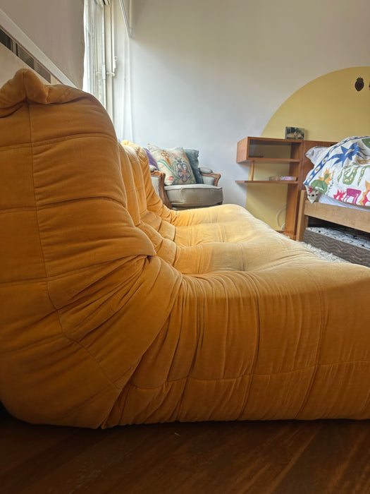 Sofá “Togo” – Ligne Roset (sem informação da loja de aquisição)