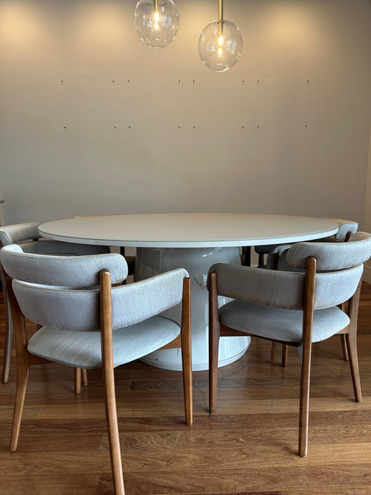 Mesa de Jantar em Laca com Tampo Giratório