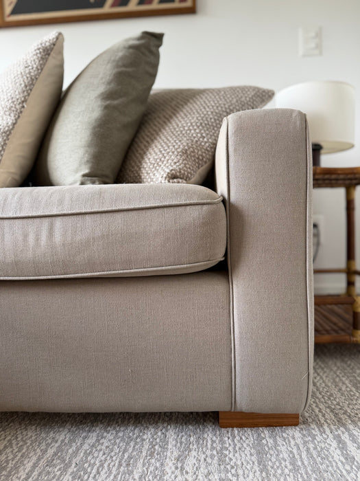 Sofá com Chaise