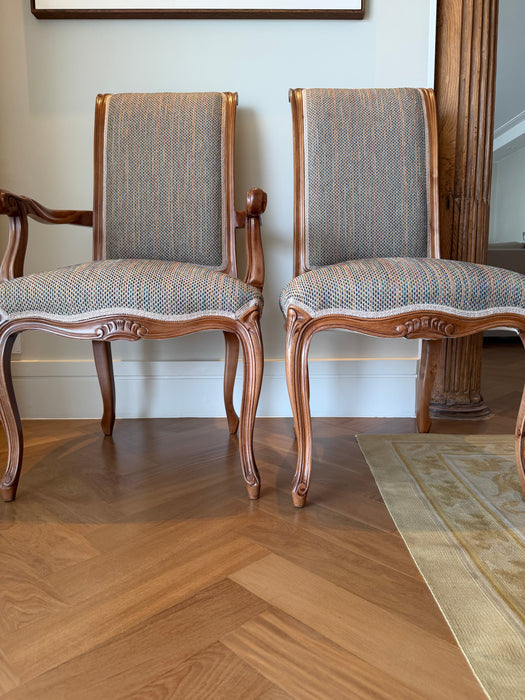 Mesa de Jantar Extensível com 8 Cadeiras – Jean Jacques Bernard