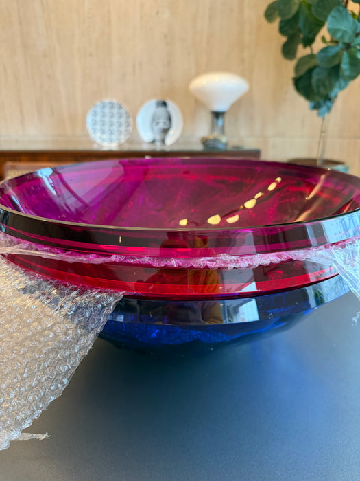 Conjunto com 3 Bowls “Moon” (Roxo, Vermelho e Azul) – Mario Bellini para Kartell