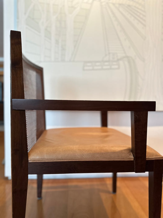 Conjunto de 10 Cadeiras (2 com braços) – Vermeil